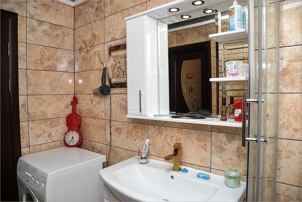Vip-Apartments Angel Palas Chernivtsi Bagian luar foto